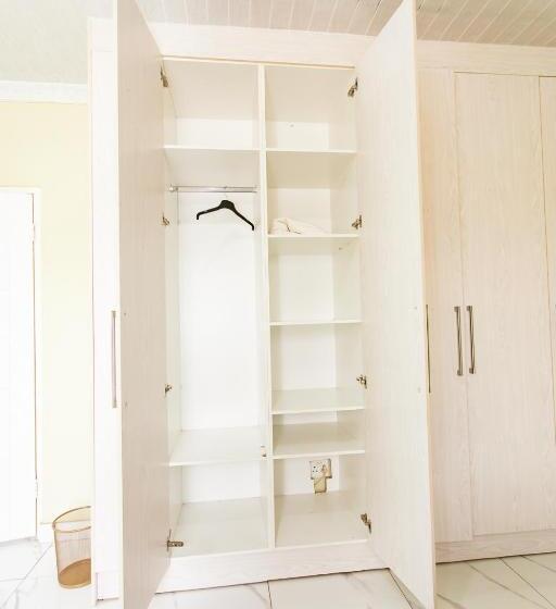 豪华房间, The Hide On Kilburn