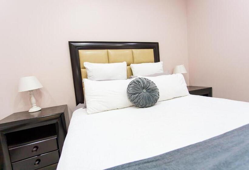 家庭间, The Hide On Kilburn