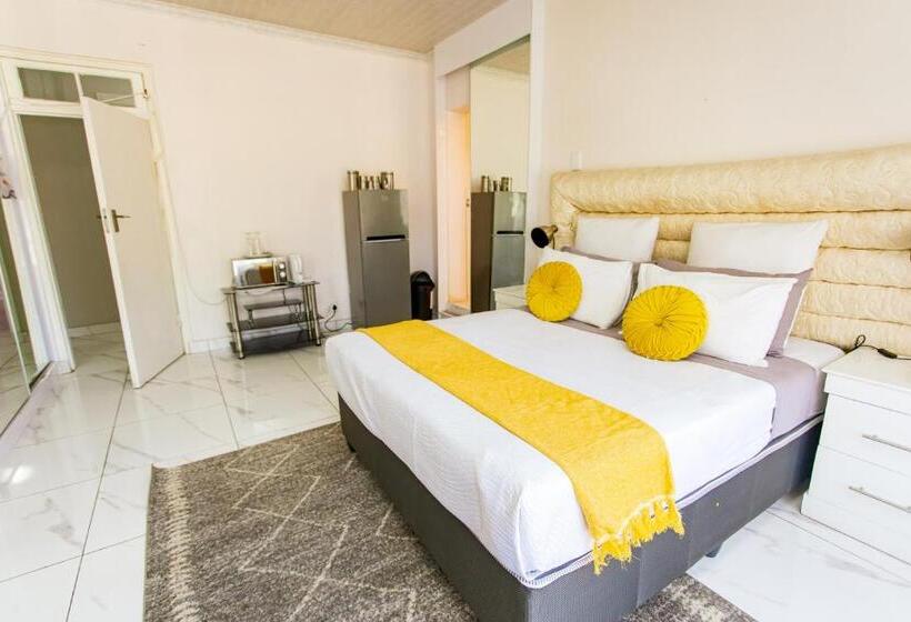 豪华房间, The Hide On Kilburn