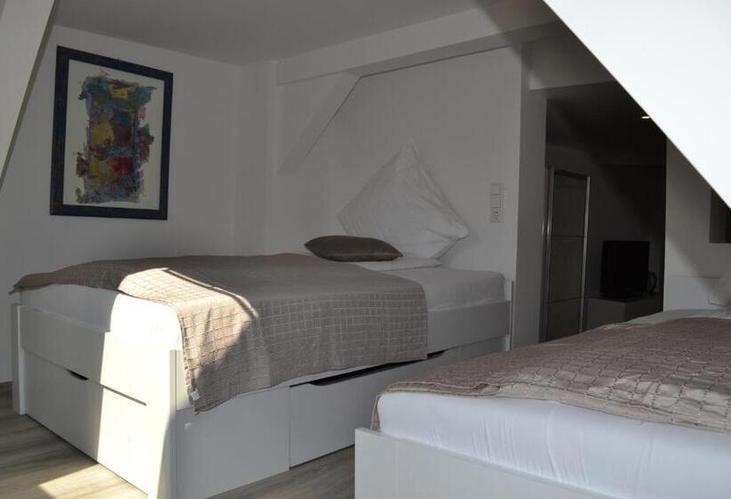 Номер Стандарт, Pension Klitzeklein