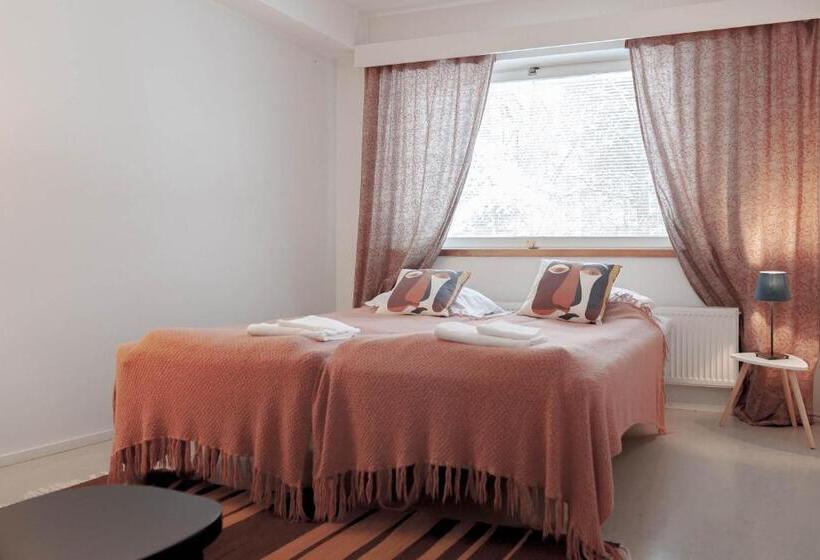 스탠다드 룸 공동 욕실, Kulkuri Hostellit Hämeenlinna