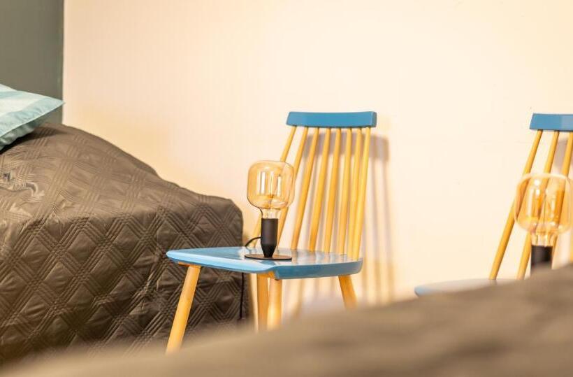 스탠다드 룸 공동 욕실, Kulkuri Hostellit Hämeenlinna