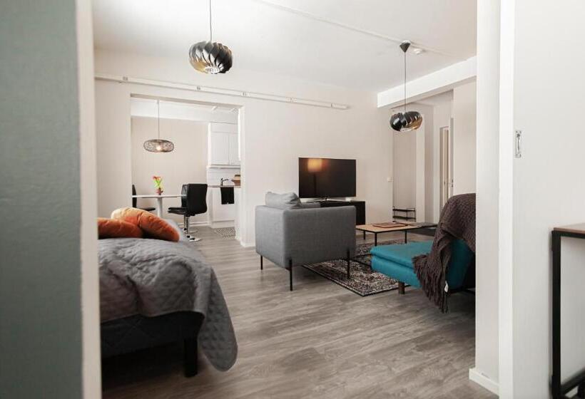 침실 1개 아파트, Kulkuri Hostellit Hämeenlinna