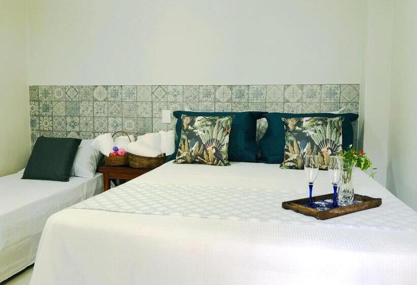 Quarto Triplo Estandar, Lux Pousada