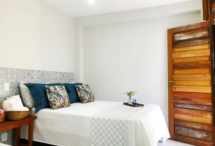 Quarto Triplo Estandar, Lux Pousada