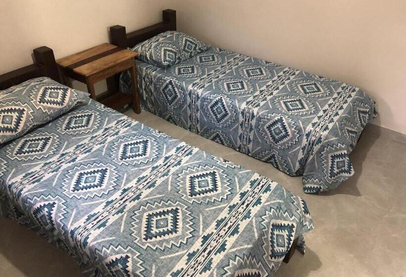 Quarto Estandar, Lux Pousada