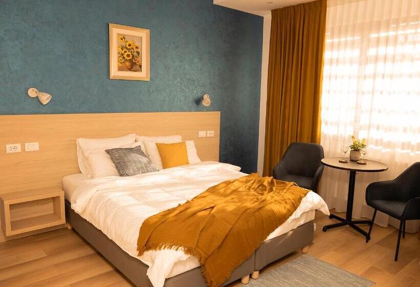 اتاق استاندارد, Manolle Boutique