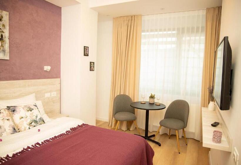 اتاق استاندارد, Manolle Boutique