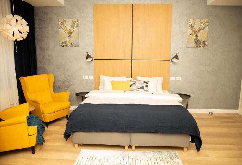 اتاق لوکس, Manolle Boutique