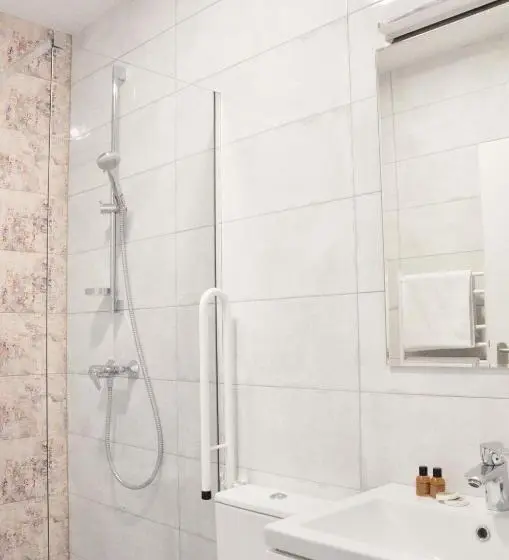اتاق اکونومی, Tip Tap Guest House