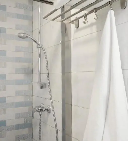 اتاق استاندارد, Tip Tap Guest House