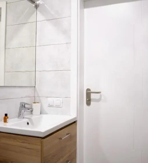 اتاق استاندارد, Tip Tap Guest House