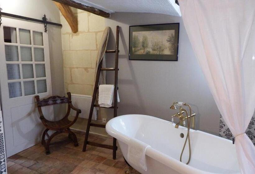 Standard room with outdoor bath, Chez Florence Et Sylvain De Loudun