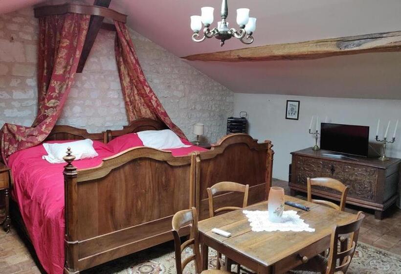 Standard room with outdoor bath, Chez Florence Et Sylvain De Loudun