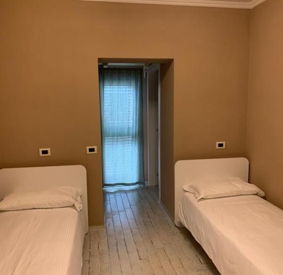 اتاق لوکس, Locanda Il Deserto