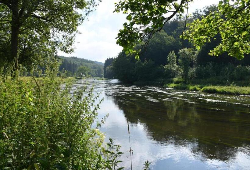 스탠다드 스튜디오, Le Courtil Mezzanine