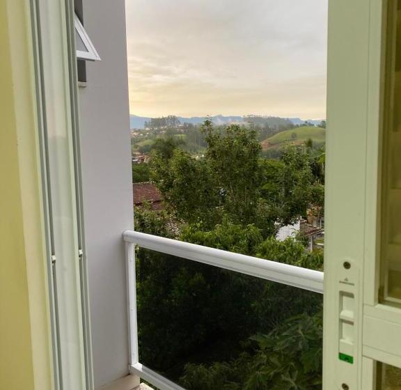 Номер Economy, Bell Vale