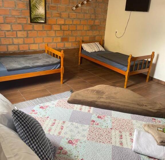 Четырехместный Номер Стандарт, Bell Vale