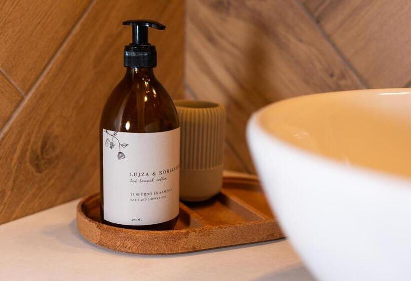 חדר סטנדרט עם מרפסת, Lujza & Koriander