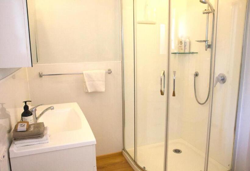 غرفة قياسية مطلّة علي الحديقة, Magnolia House