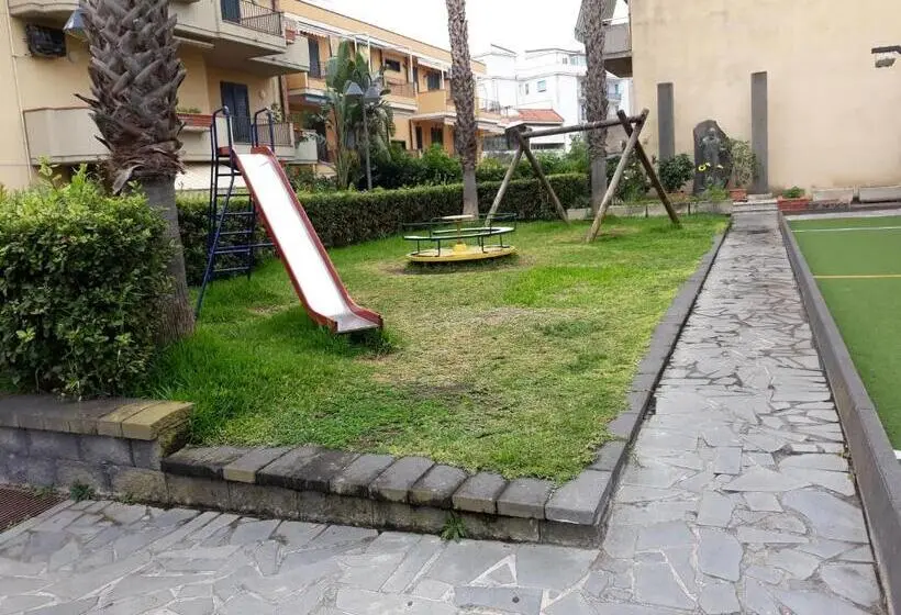 プールの見える１ベッドルームアパートメント, Etna   Taormina