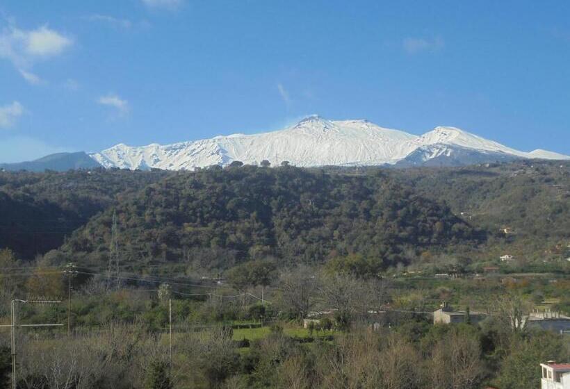 آپارتمان 1 خوابه با چشم‌انداز استخر, Etna   Taormina