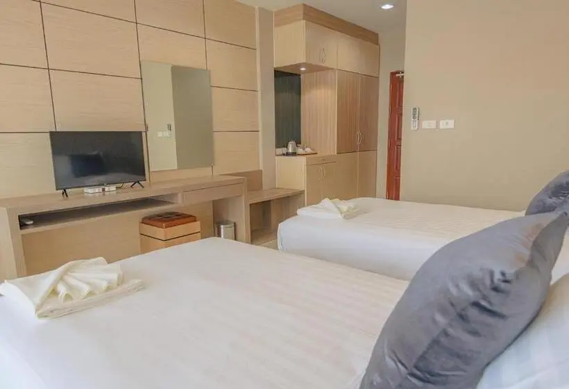 اتاق سوپریور, Avarin Resort