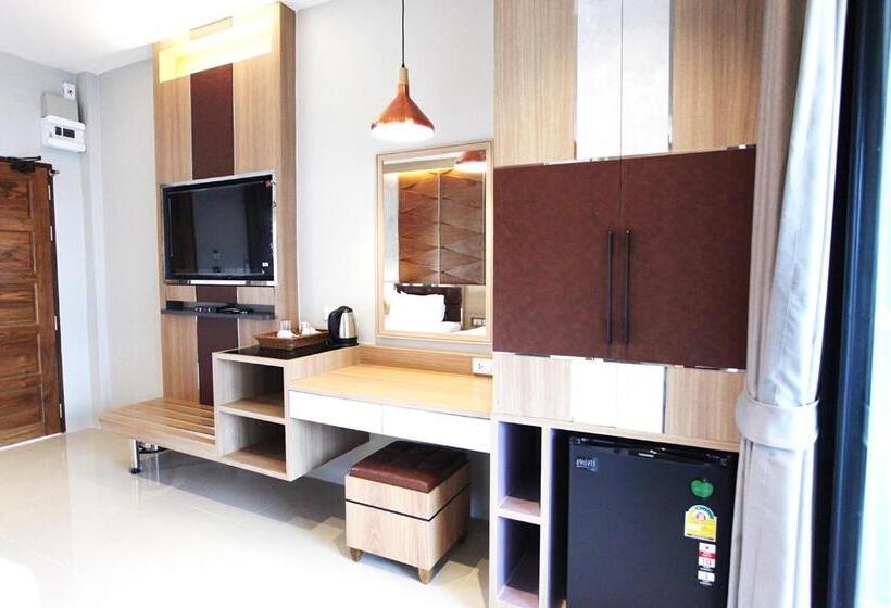 סוויטה משפחתית, Avarin Resort