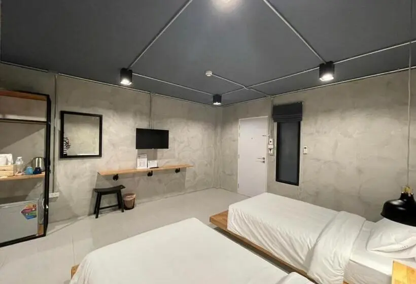 اتاق لوکس, Loft Space