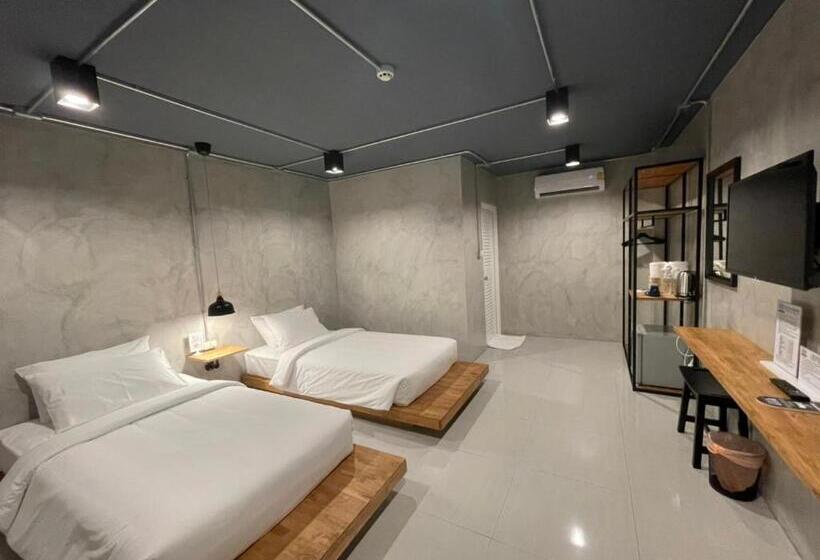 اتاق لوکس, Loft Space