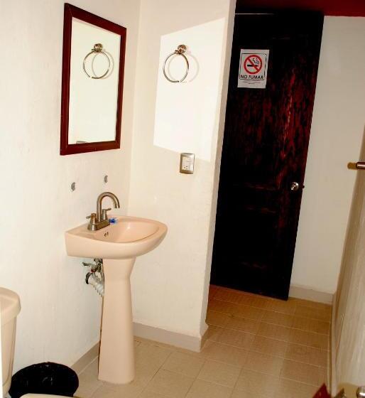 标准间, Maya 2012