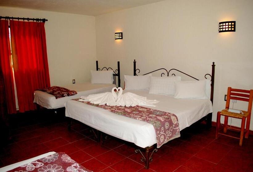 标准三人间, Maya 2012