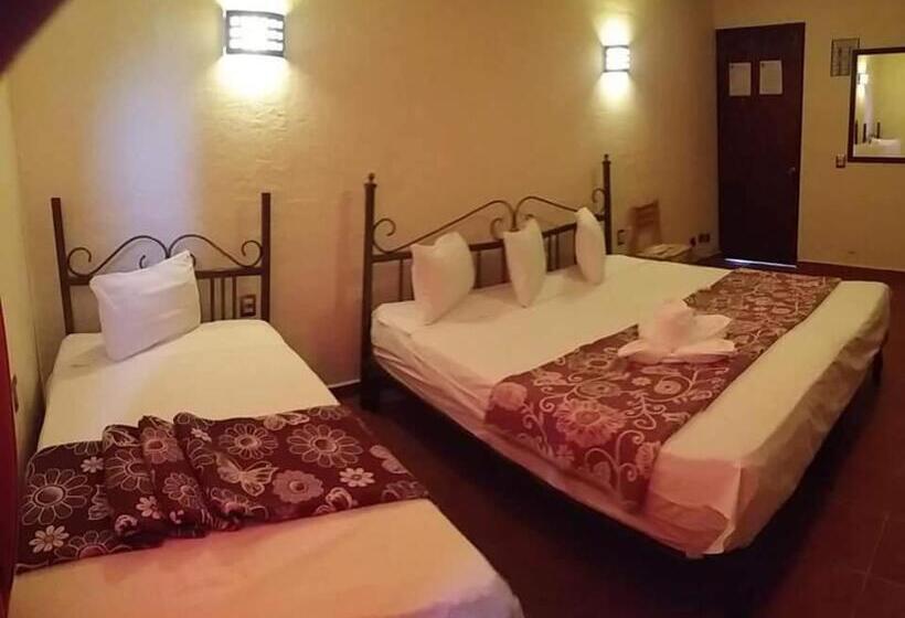 标准三人间, Maya 2012