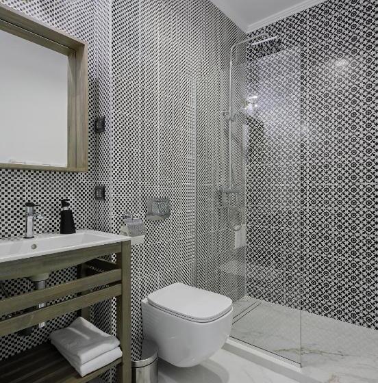 Апартаменты 1 Спальня с Террасой, The Square