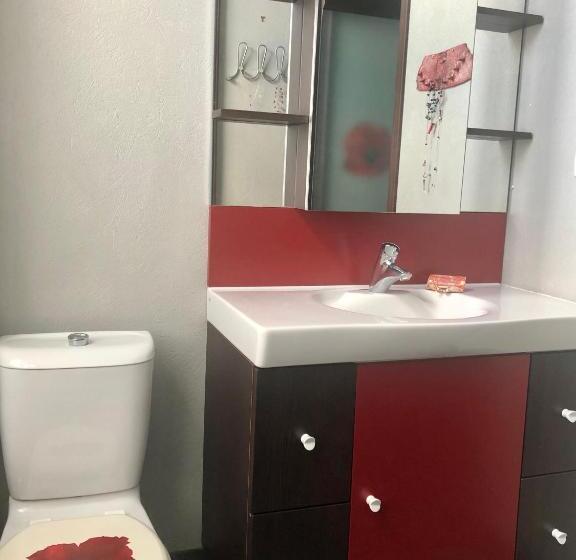 Номер Deluxe, Coquelicot