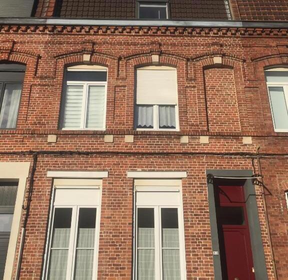 Номер Deluxe, Coquelicot