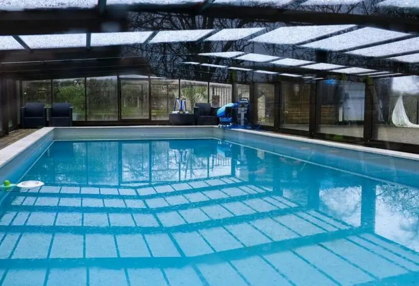 １ベッドルームハウス, Les Cabanes De Brassac   Gîte Esprit Cabane Avec Spa