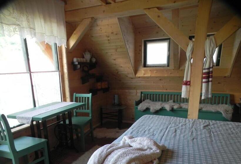 غرفة قياسية مطلة على الجبل, Iedera Casa De Familii 2