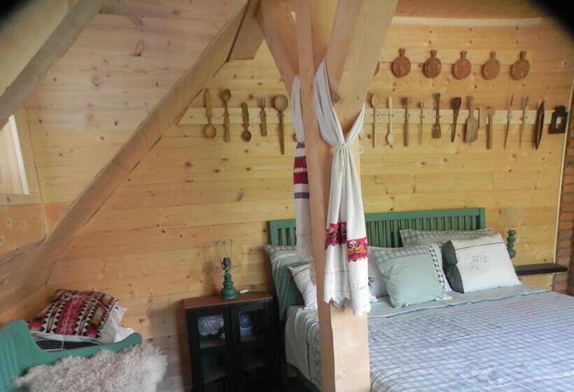 غرفة قياسية مطلة على الجبل, Iedera Casa De Familii 2