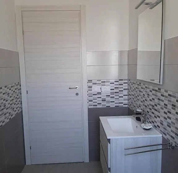 スタンダード4人部屋, B&b La Casa Di Paolo