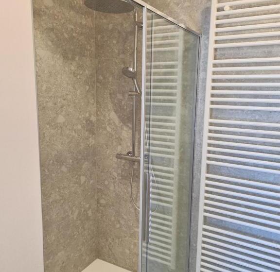 اتاق استاندارد, Snooze