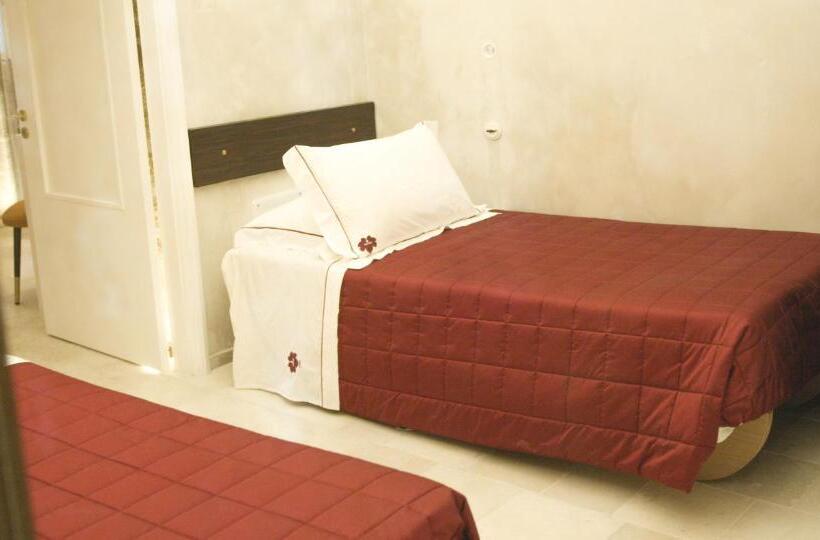 四人标准间, Enotrio