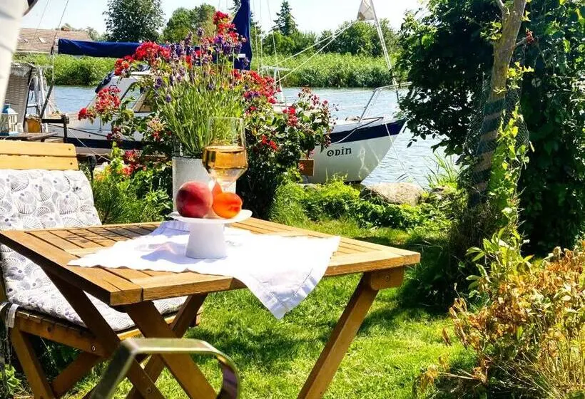 デラックスルーム, Auszeit Am Haffufer