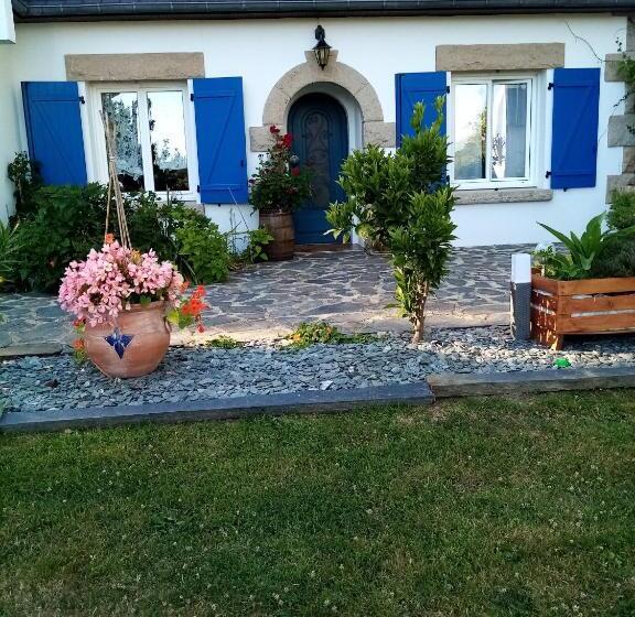 Bahçe Manzaralı Standart Oda, Maison Aux Volets Bleus