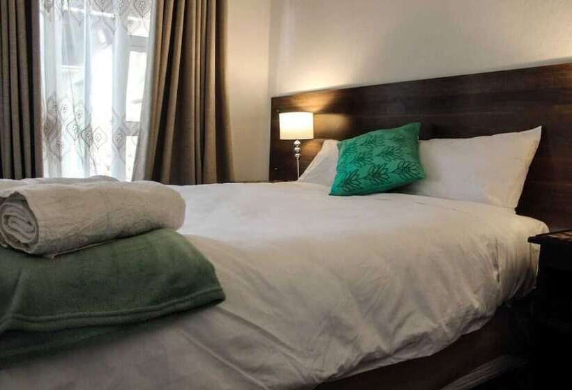 Номер Superior, Semeni Asante Guesthouse