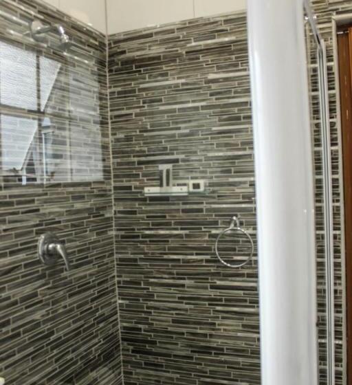 Номер Deluxe, Semeni Asante Guesthouse