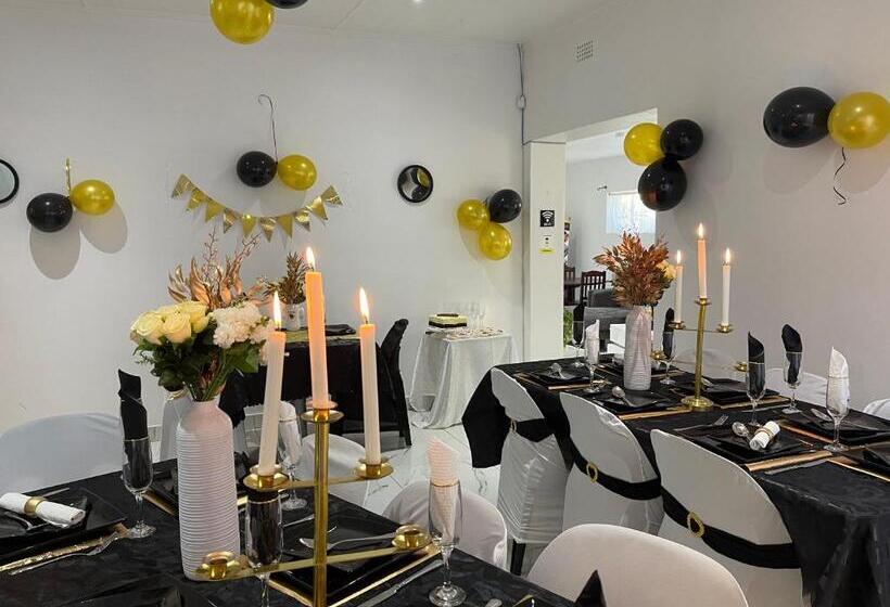 Номер Deluxe, Semeni Asante Guesthouse