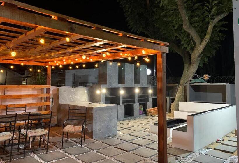 Номер Стандарт, Semeni Asante Guesthouse