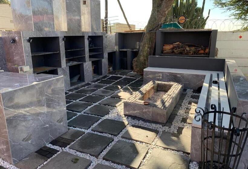 Люкс Superior, Semeni Asante Guesthouse