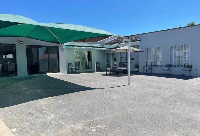 Люкс Superior, Semeni Asante Guesthouse